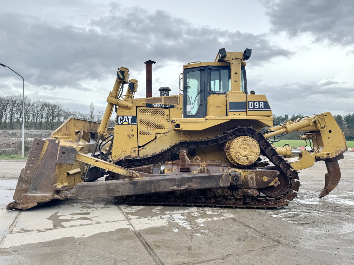 Caterpillar D9R 1998 55 T