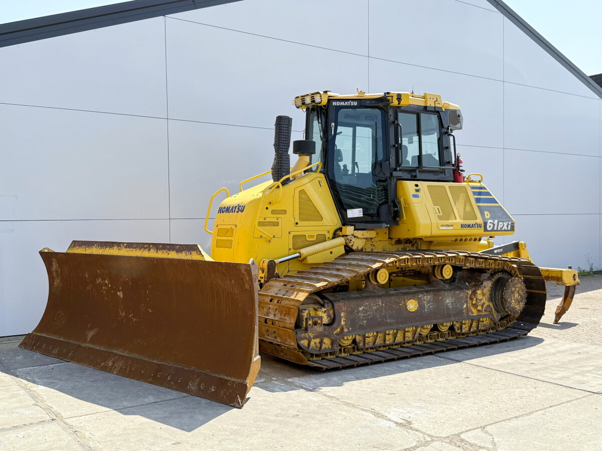 Komatsu D61PXi-24 2019 21 T