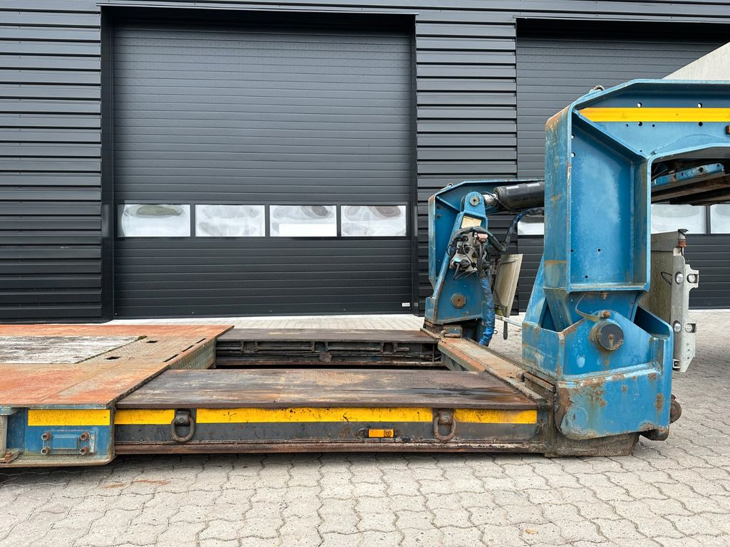 Faymonville Tiefbett Low loader semi-trailer 55 T 2009