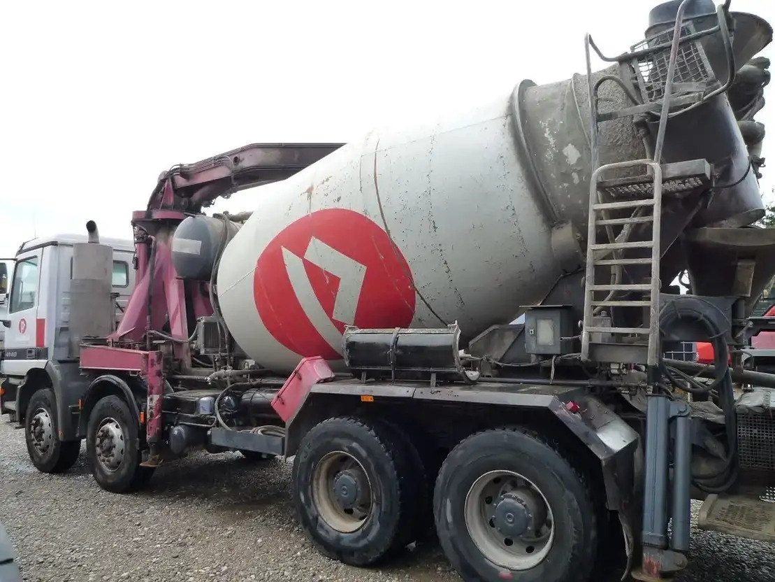 MERCEDES-BENZ ACTROS 4141 2000