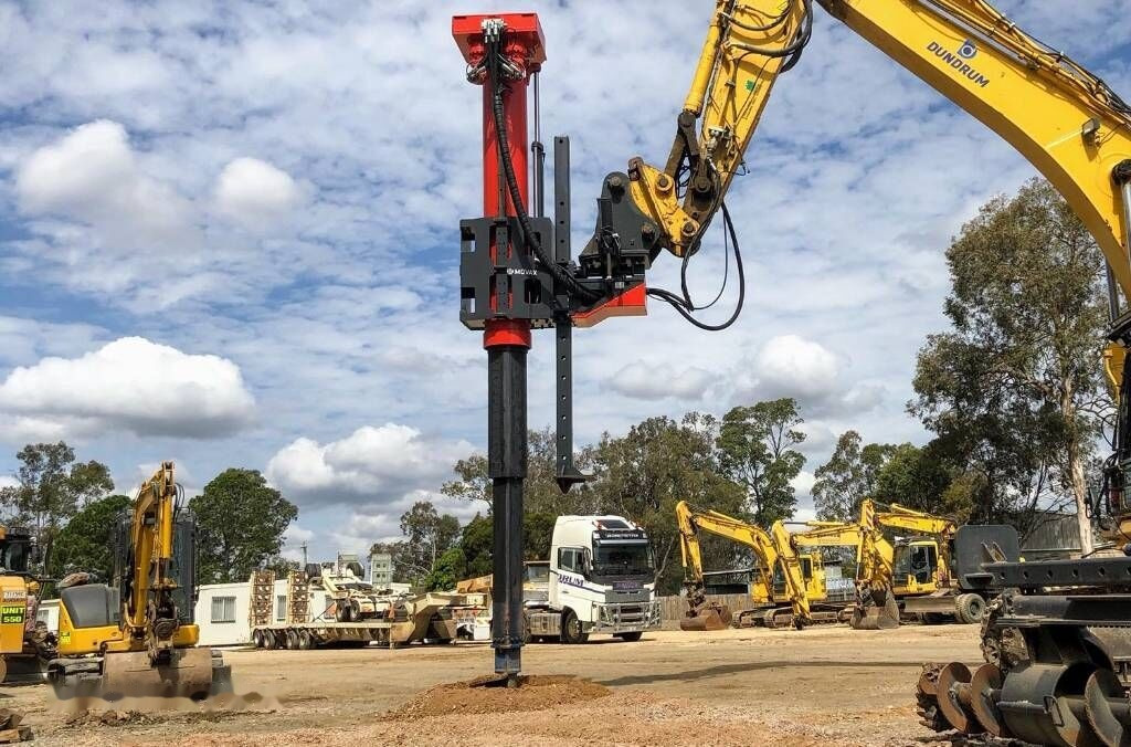 AUGER DRILL MOVAX TAD 32 CAT 35 LC 3200 kg